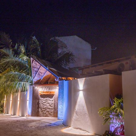 Tranquil Thoddoo Hotel Ngoại thất bức ảnh