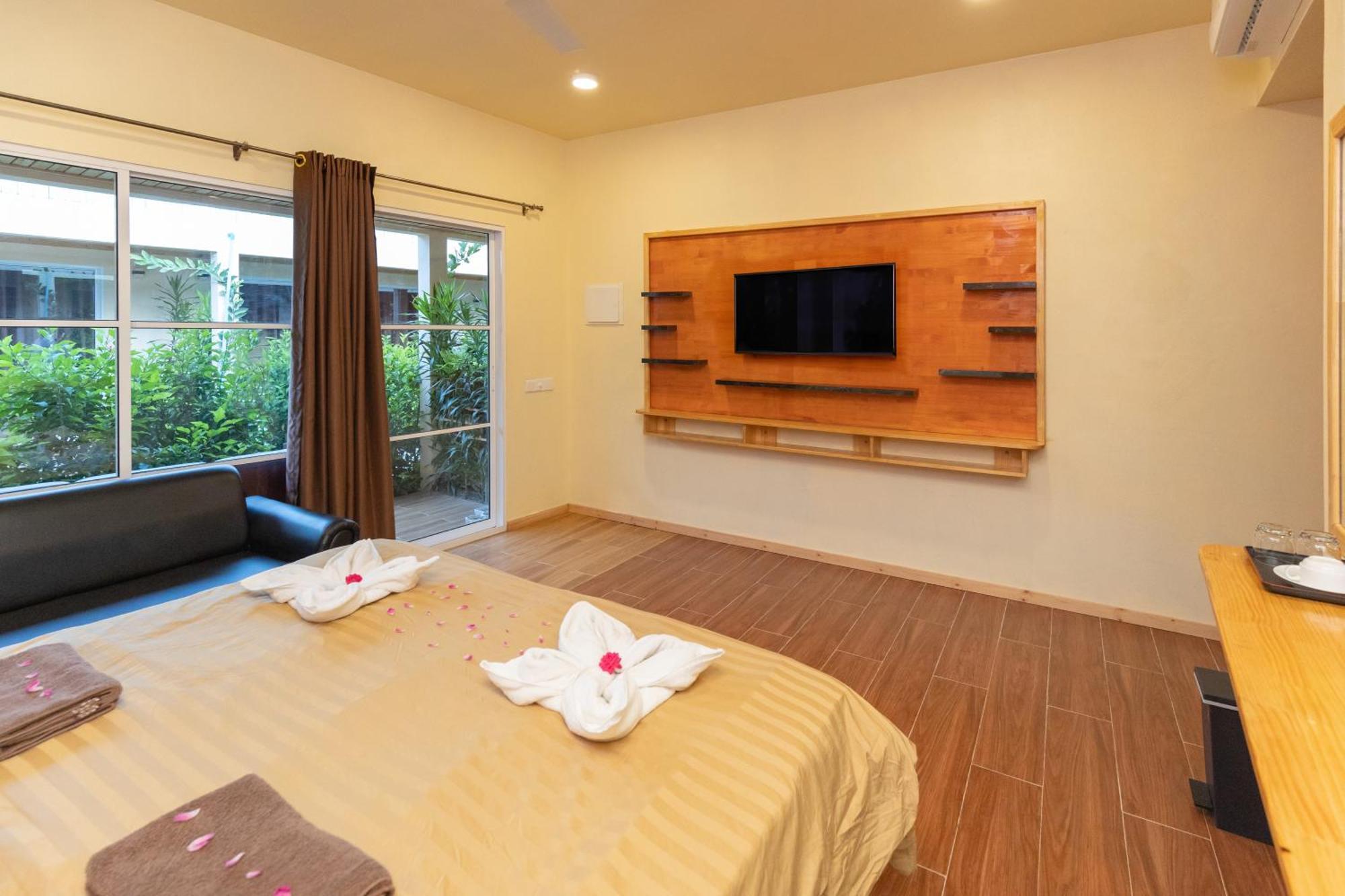 Tranquil Thoddoo Hotel Ngoại thất bức ảnh