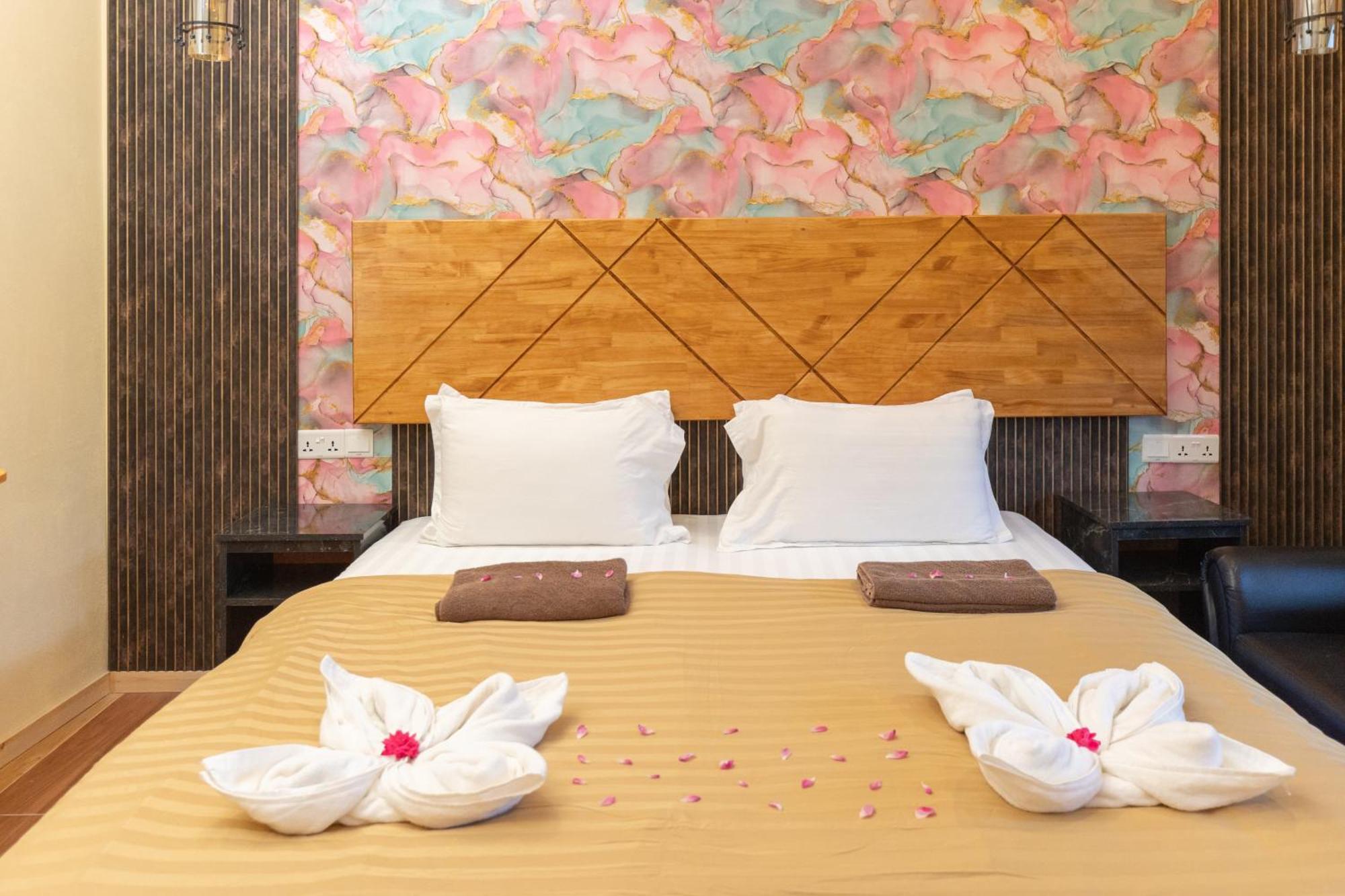 Tranquil Thoddoo Hotel Ngoại thất bức ảnh